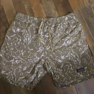 Large drawstring Patagonia shorts